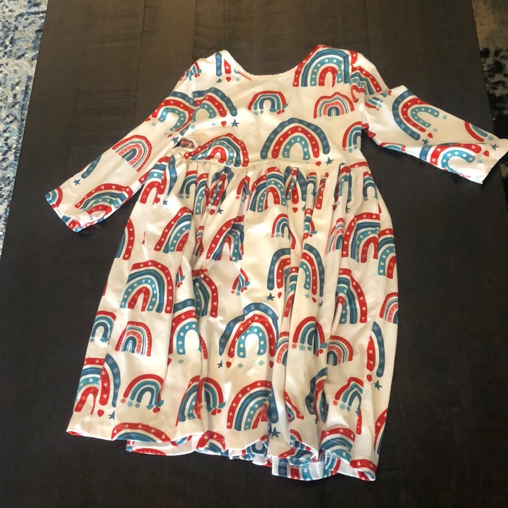 Cute little girl dress . Size S (5/6)